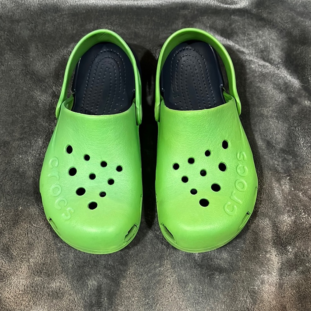 Crocs Electro II Clogs Kids Sz J1 Green/Navy GUC